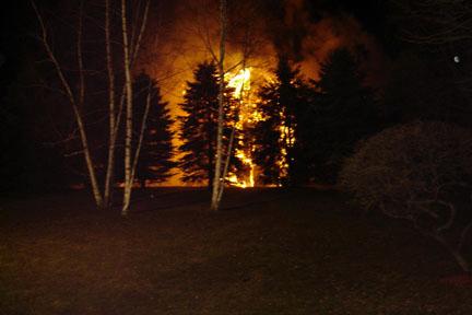 March 24, 2006 Mutual aid to Brewster | Structure Fire | Fieldstone Pond | Pictures Copyright © 2006 Photos:  Frank Becerra Jr. / The Journal News, County Car 2 (Ron Davies), and John Marshall.